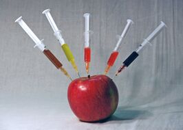 Diéta, spojená s injekciami inzulínu - hlavná liečba cukrovky 1. typu